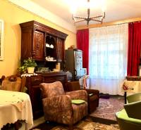 Meštiansky byt, 4-izbový byt, na predaj, záhrada, garáž, Komárno, Schulczová, Danubioreal- realitná kancelária