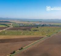 Mlynica Pozemky - bývanie predaj reality Poprad