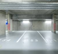 parking1.jpg