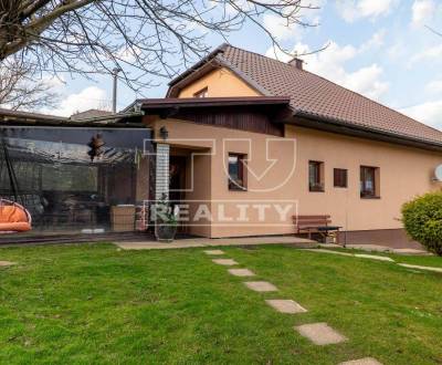 4 IZBOVÝ RODINNÝ DOM ŽILINA-TRNOVÉ, VÝMERA 926m², VÝHRADNE V 