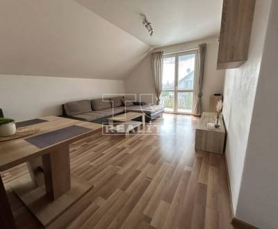 Ponúka na predaj 2 - izbový byt -  62 m² s balkónom - 7 m² v