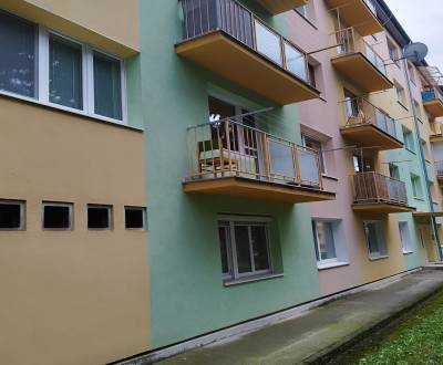 PREDAJ 2,5 izbový byt, balkón, výťah, Banská Bystrica, Mládežnícka ul