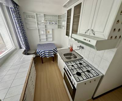 PRENÁJOM - Rodinné bývanie v priestrannom 4-izbovom byte