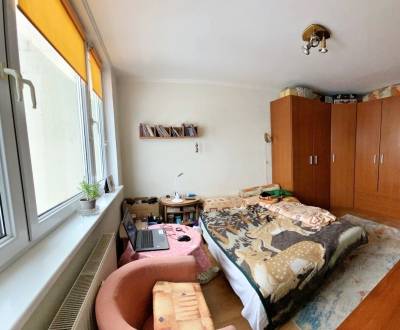 Pekný 1 izbový byt s výhľadom na Jazero - Kaspická