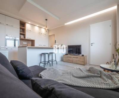 Rezervované - Štartovacie bývanie/Investícia - 1 izbový byt po KOMPLET