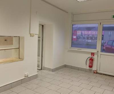 Na prenájom priestor 30m2  Trnava, ul. Trstínska