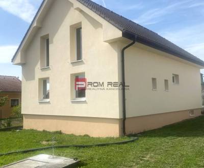 Na predaj dokončený rodinný dom, Dolné Naštice, 500 m2