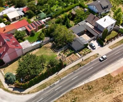 Rodinný dom na hlavnom ťahu v obci Trebatice pri Piešťanoch