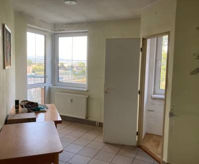 Predám 1 izbový byt Nová Dubnica, 42 m2