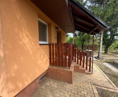 ! VIANOČNÁ AKCIA ! - 5 000,- EUR .. ZÁHRADA S CHATKOU