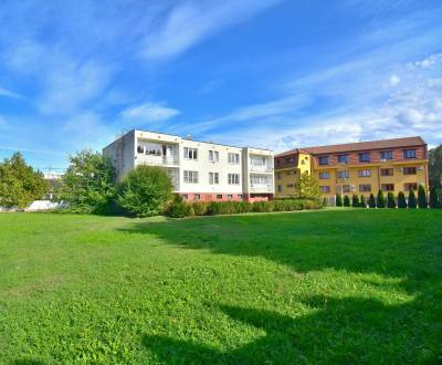 GALANTA, 4-bytový dom – pozemok 2207 m2, priamo v centre mesta