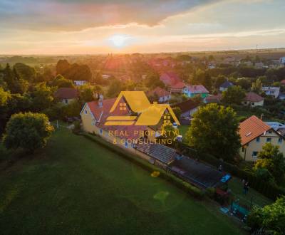 Exkluzívne! Predám apartmánový dom v obci Podhájska