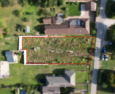 STAVEBNÝ POZEMOK  v obci Krajné (okres Myjava) – 1087 m² 