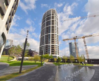 Garážové parkovacie miesto, SKY PARK, Veža II. Továrenská ulica