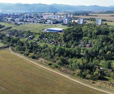 Na predaj rovinatá záhrada, Žiar nad Hronom