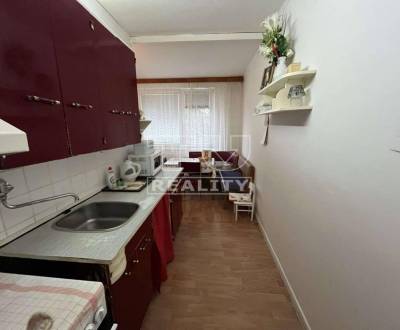 Predaj 3 izbový byt, 73 m2, v Šali