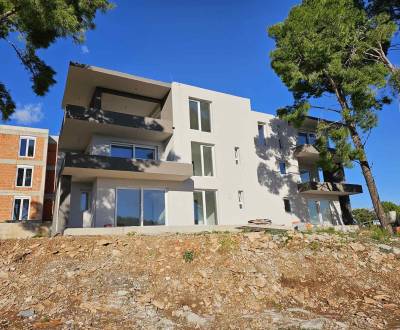 Na predaj 3 izb. apartmán (Z2B) - Chorvátsko, ostrov Hvar!