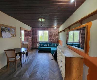 Na predaj 2-izbový byt s balkónom, 55 m2, Poprad