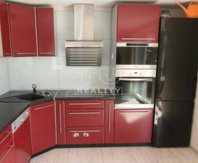 4 izbový RD, 164 m2 úžitková plocha, záhrada 260m2, Šaľa