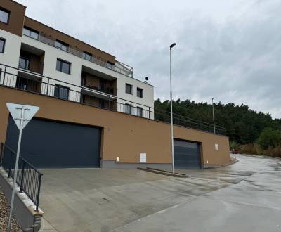 Prenájom veľký byt 50m2 + terasa 55m2 NOVOSTAVBA, Považská Bystrica 