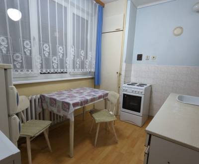 3-izbový byt na predaj, Vráble - Kaška, 64 m2