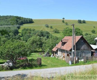 Pekný pozemok s výhľadom a drevenicou - Vápeník