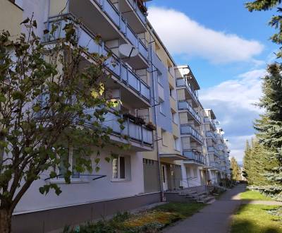 PREDANÝ 2izbový byt, balkón ,výťah,Mládežnícka ul.,Banská Bystrica