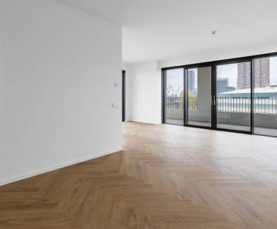 Výnimočný 3izbový apartmán 116m2, výhľad na Dunaj, priestranná terasa 