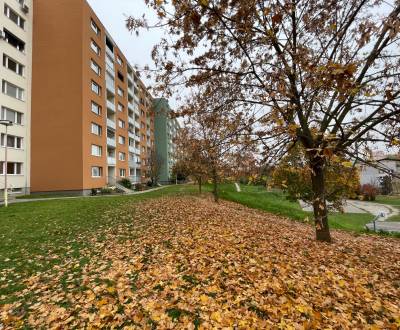 Ponúkame na predaj 3izbový byt s balkónom