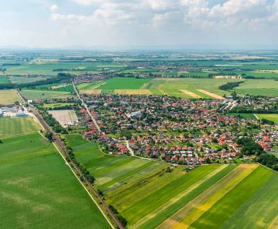 Orechová Potôň – 1.500 m2 ORNÁ PÔDA a LES - Na predaj