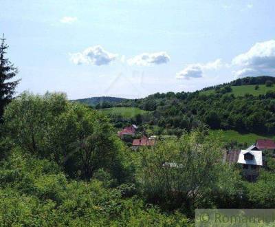 Rekreačný pozemok nad obcou Kolárovice