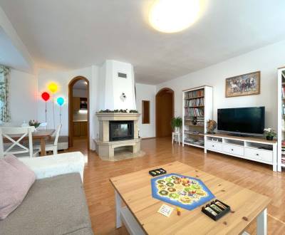 PREDAJ – kvalitný 5-izbový RD, Senec - blízko centra, pozemok 473 m2