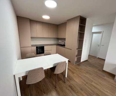 Na predaj 2-izbový byt 63 m², Bory, ul. Mateja Encingera, kúpou voľný