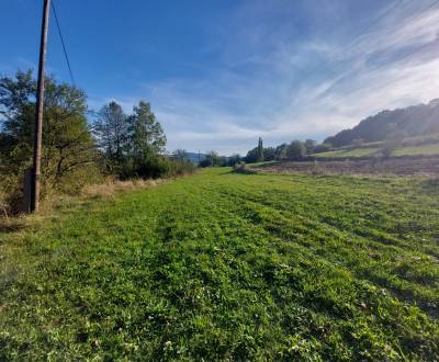 NA PREDAJ-SUPER CENA-stavebný pozemok 1049m2 KORYTÁRKY okr.Detva