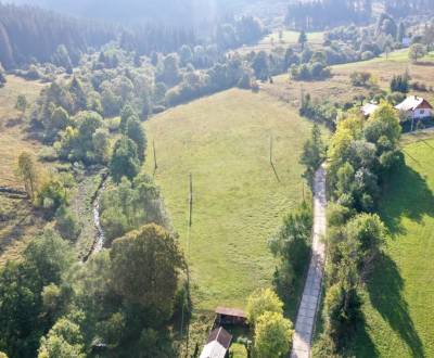 Predaj jedinečného pozemku 836 m2 s IS na parcele v Makove