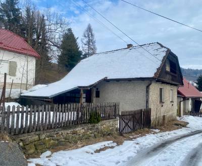 KREMNICKÉ BANE-Predaj rodinného domu v pôv.stave pri SKI KRAHULE