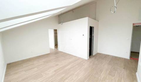 2 IZBOVÝ PODKROVNÝ BYT, NOVOSTAVBA ŽILINA-CENTRUM, VÝMERA 53m²