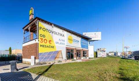 Exkluzívny obchodný priestor / showroom - 160m2, 5x parking