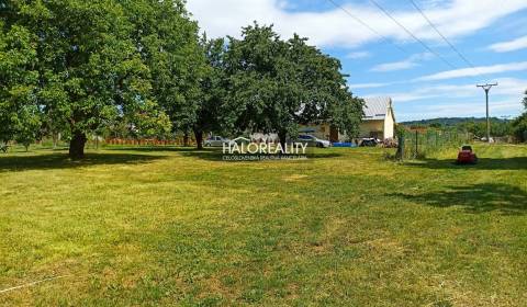 Predaj, rodinný dom Jablonica, Veľký pozemok 18.984m...