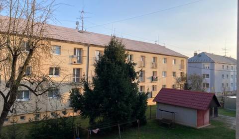 Na predaj 2 izbový byt Ilava, Vlastné kúrenie - 55 m2