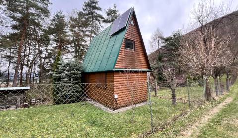 Predaj rekreačnej chaty zo záhradou, Dubnica nad Váhom