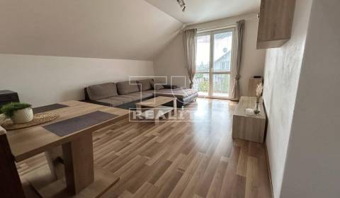 Ponúka na predaj 2 - izbový byt -  62 m² s balkónom - 7 m² v