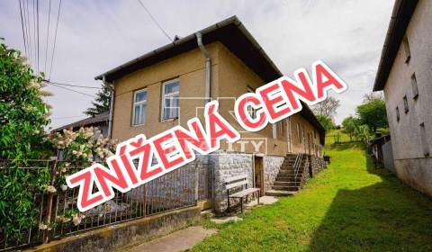 ZNÍŽENÁ CENA- starší vidiecky dom v obci Lieskovec - ideálny na chalup