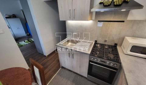 1 IZBOVÝ BYT, ŽILINA-HÁJIK, KOMPLET REKONŠTRUKCIA, BALKÓN, 37m²