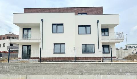 Predaj 3-izb. bytu so balkónom, Nová Tehelňa, Senec (A1204)