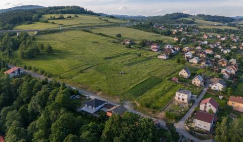 [REZERVOVANÉ] Stavebný pozemok s projektovou dokumentáciou