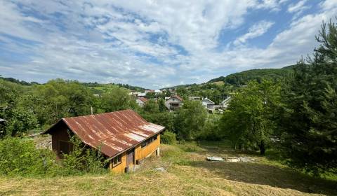 Veľký stavebný pozemok na Mičkovej ulici v Bardejove, 1114 m2