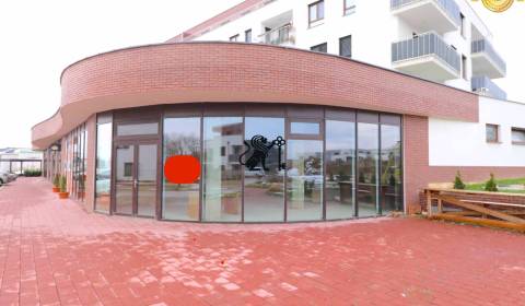 Nový obchodný priestor o výmere 64,4 m2 na predaj, Senec