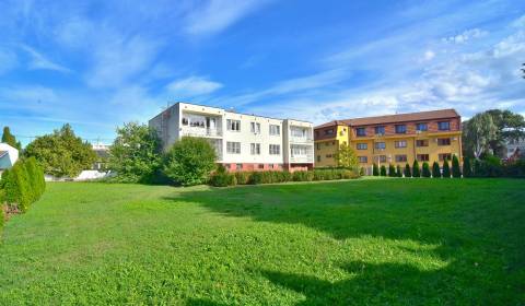 GALANTA, stavebný pozemok 2207 m2, priamo v centre mesta