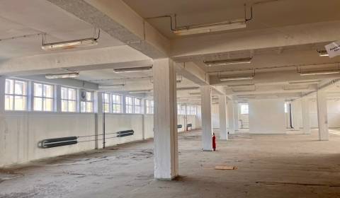 Prenájom sklady Rača, rôzne výmery od 170m2 - 2000m2